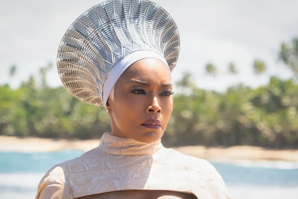 Angela Bassett