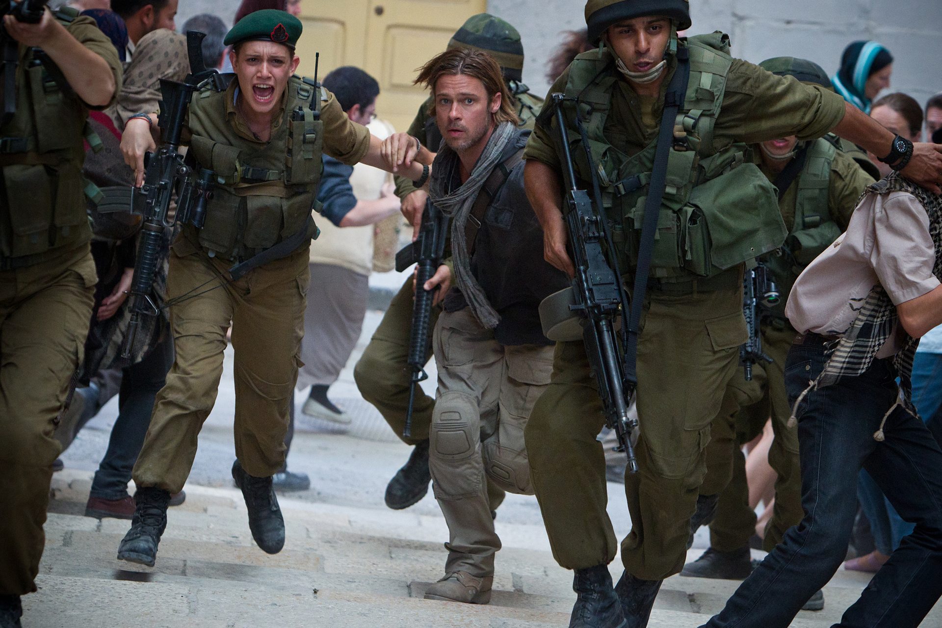 World War Z: la recensione dello zombie-movie con Brad Pitt